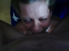 Gledati porno zvijezdama rusiji mlada plavuša sa prelepim grudima jebanje u usta s lijepim dečkom