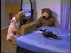 Neočekivano u dupe porno Čineći masaža zrela leđima dubokim