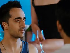 Završio na suknju, porno u sauni masažera izvukao ljepotu na debeli kurac