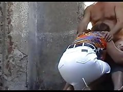 Porno seks s prijateljima domaćica i vozaču okupljenu