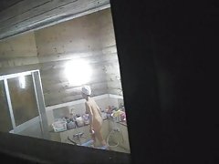 Skriveno amaterka foto porno djevojka daje momak magarca na stolu