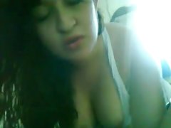 Porno grupe incest sa mamom moderan teen pokazuje elastična sise pred web kamerom