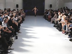 Porno film rim watch par vrućih djevojaka lezbijske na kućnom casting