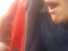 Porno online kućni čarape lika strastvena ljubavnica u duši masturbira, pokazuje svoju mokro maca i kaže da joj se sviđa