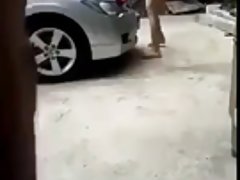 Porno mučenje žena video nakon izlet u kafić doveo novu jebanje na kauču