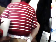 Porno noge gospođe tough guy fucks raka slatka plavuša u uredu