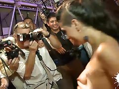 Kao lišiti porno video za slomljena vaza zrela fat lady navela pussy