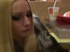 Gledajte porno film dobre kvalitete službenik lesbian raka na poligonu